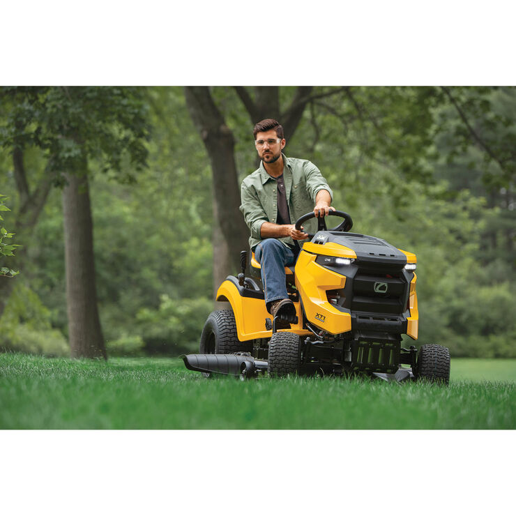 Cub Cadet XT1 LT46 (13APA9TTA10) Cub Cadet XT1 LT46 (13APA9TTA10)