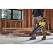 DEWALT 20V MAX* XR® Brushless Cordless Handheld Blower Kit (5.0Ah)