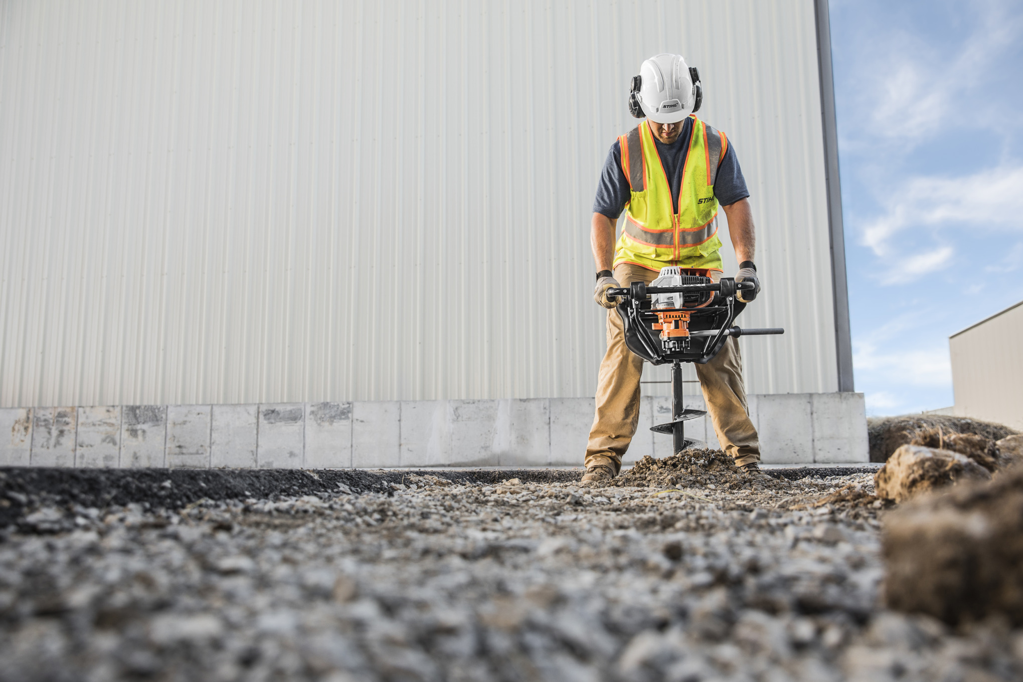 STIHL BT 131 Gasoline Earth Auger