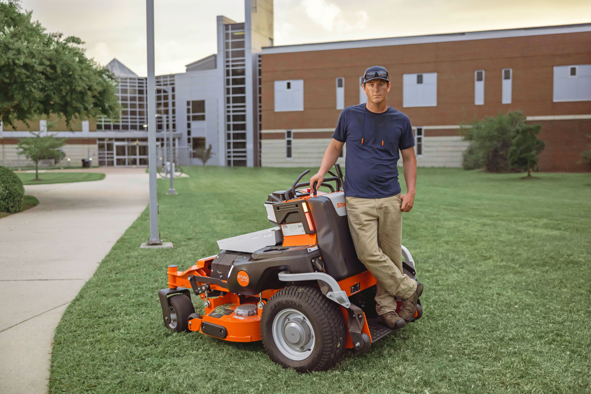 STIHL AZA 700 Series Battery Stand-On Zero Turn Mower