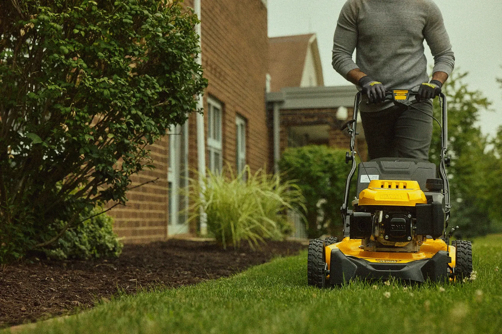 DEWALT® 21-in. 163cc RWD Self-Propelled 2-in-1 Lawn Mower